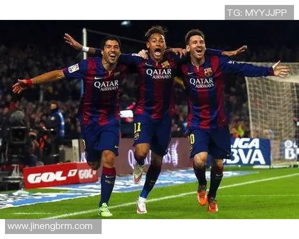 巴萨与皇马激战四三精彩集锦回顾足球经典对决瞬间 巴萨与皇马激战四三精彩集锦回顾足球经典对决瞬间