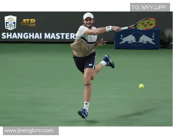 WTA牵手奔驰，瓦舍罗获打破球员奖，门希克退总决赛，张帅又赢球